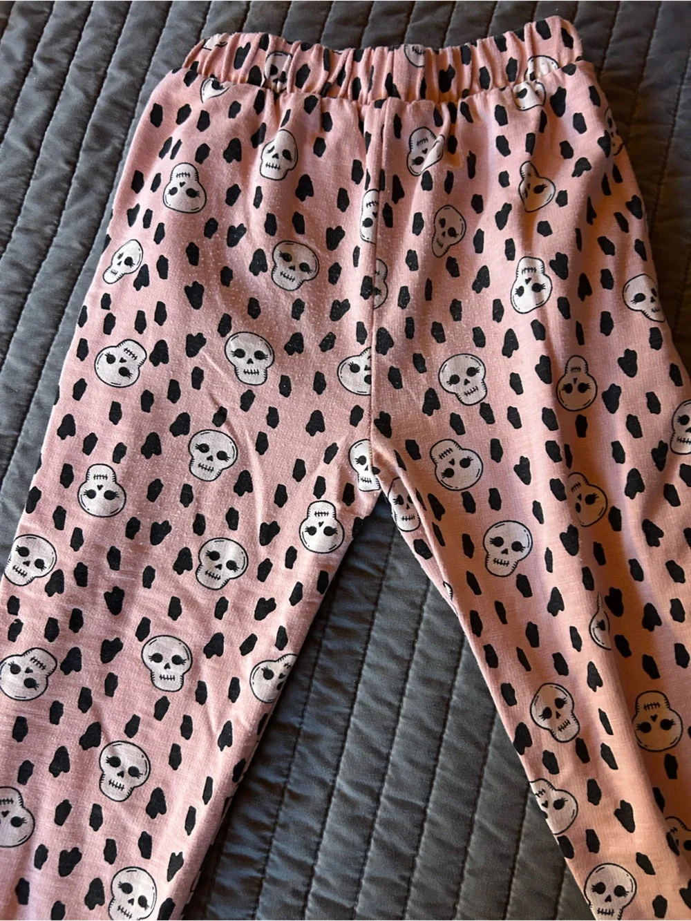 Jessica Simpson Pink and Black Skull Print Set